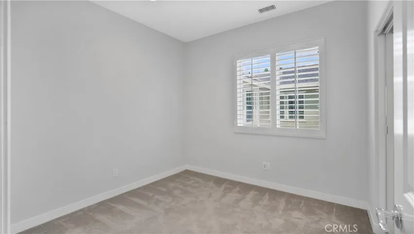 183 Kingswood, Irvine, California 92620