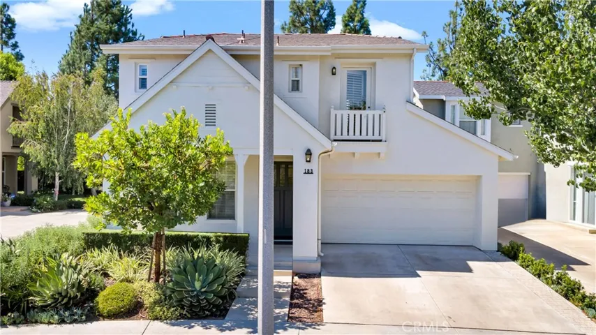 183 Kingswood, Irvine, California 92620