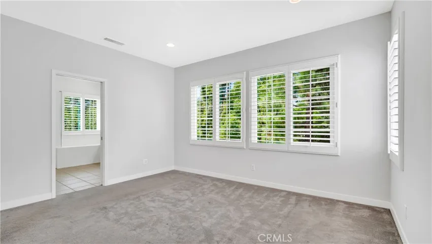 183 Kingswood, Irvine, California 92620