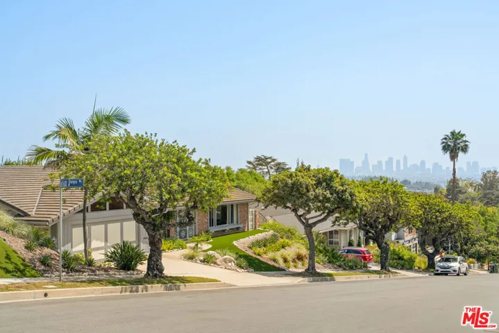 2160 Winona Boulevard, Los Angeles, California 90027