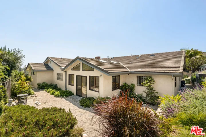 2160 Winona Boulevard, Los Angeles, California 90027