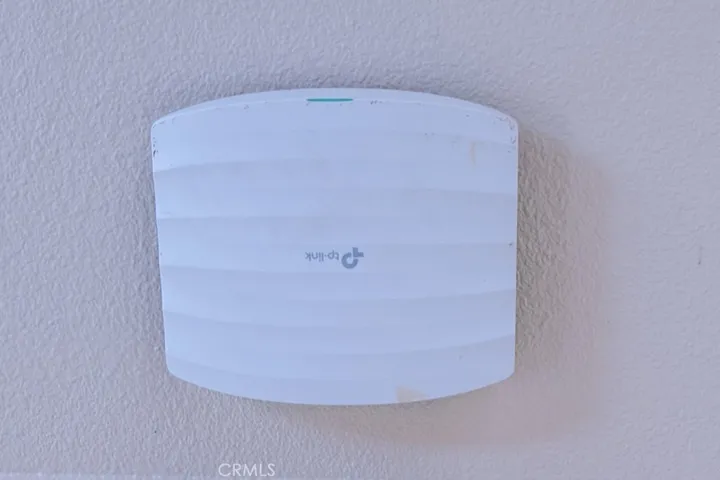 Wifi Access point included