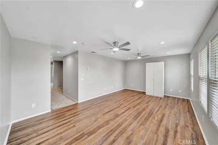 1222 W Avenue H7, Lancaster, California 93534