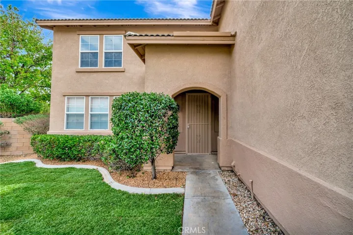 1222 W Avenue H7, Lancaster, California 93534