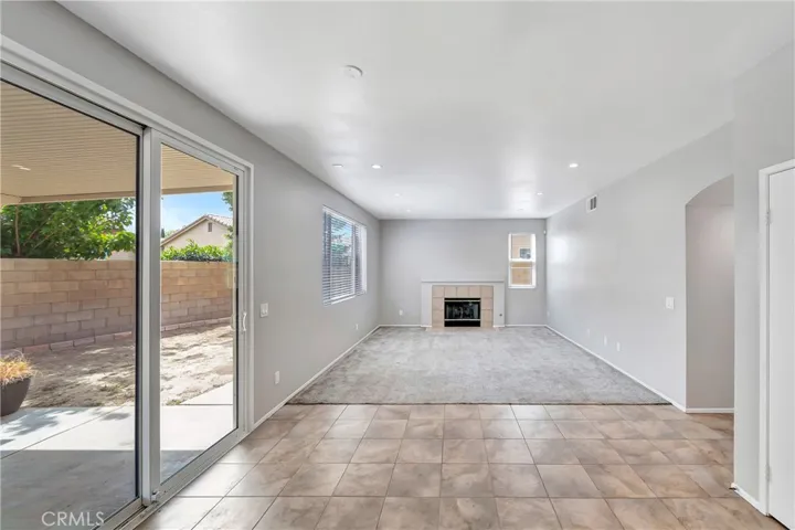 1222 W Avenue H7, Lancaster, California 93534