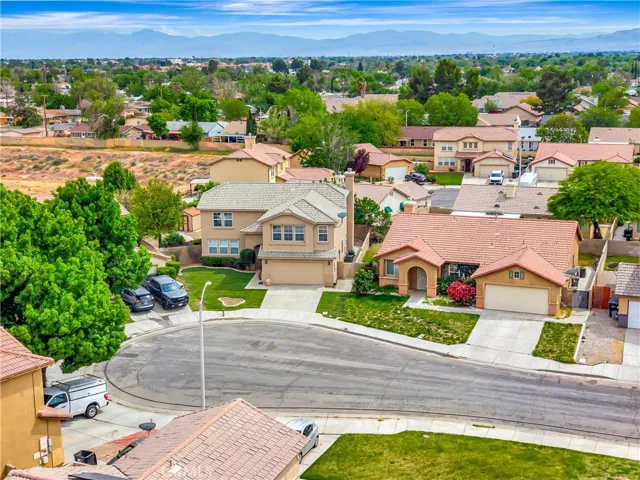 1222 W Avenue H7, Lancaster, California 93534