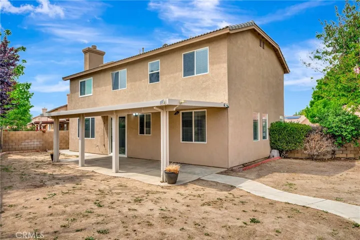 1222 W Avenue H7, Lancaster, California 93534