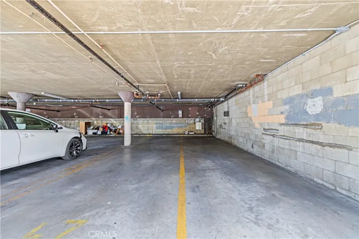 2 Assigned Tanden Parking