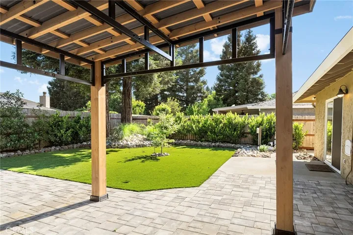369 Silver Lake, Chico, California 95973