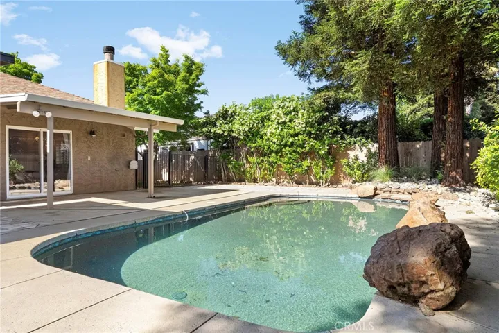 369 Silver Lake, Chico, California 95973