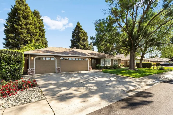 369 Silver Lake, Chico, California 95973
