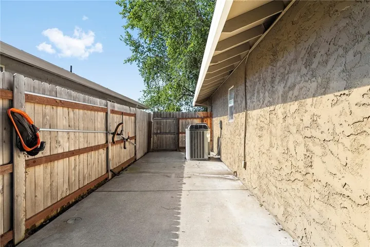 369 Silver Lake, Chico, California 95973