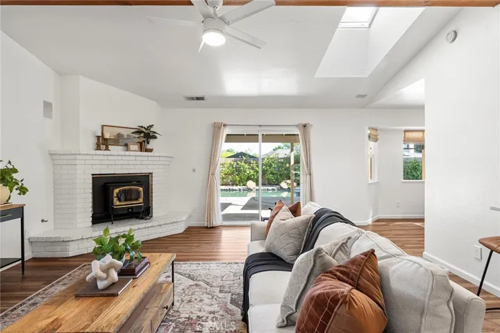 369 Silver Lake, Chico, California 95973