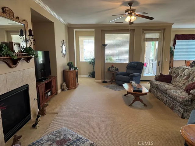 Open Floor Plan with 9 foot ceilings