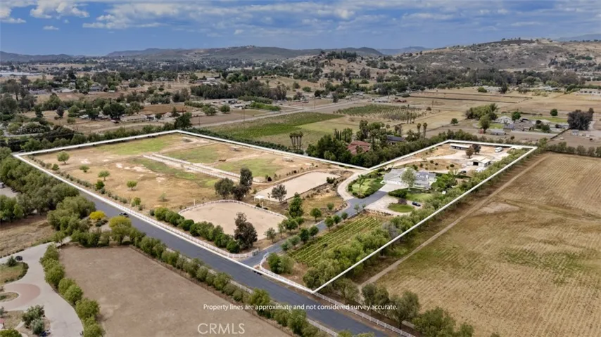 820 Santa Fe Highlands Dr, Ramona, California 92065