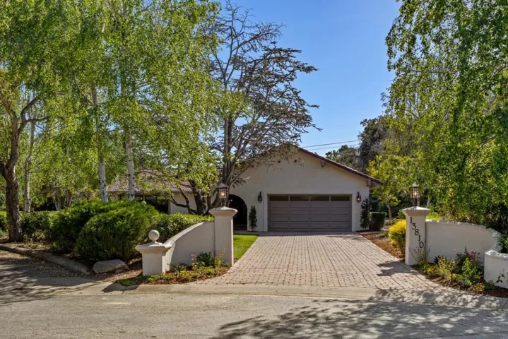 13810 Vista Dorada, Salinas, California 93908