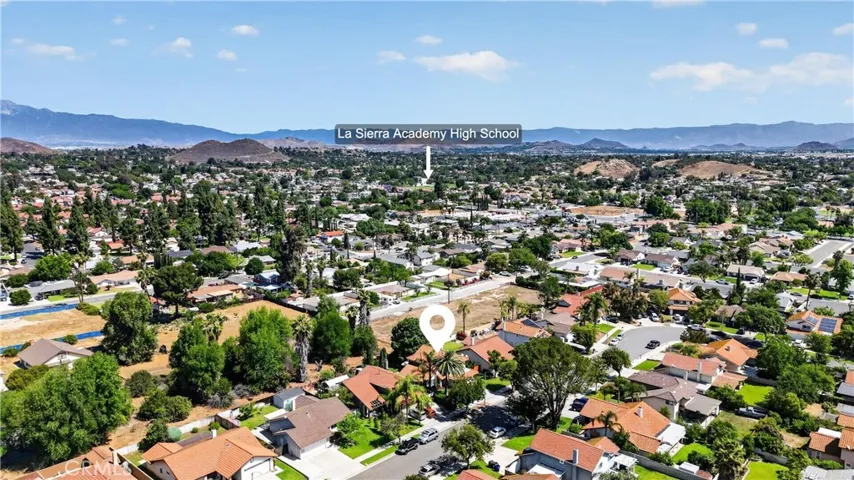 11251 Green Arbor, Riverside, California 92505