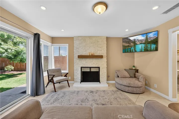 11251 Green Arbor, Riverside, California 92505