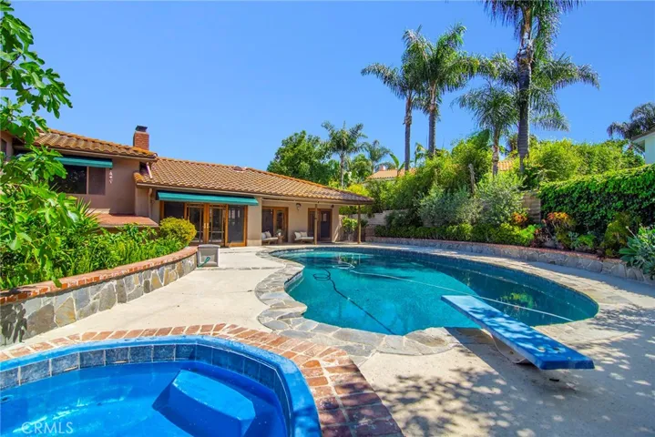 22548 Waterbury Street, Woodland Hills, California 91364