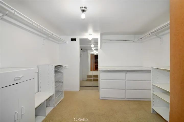 22548 Waterbury Street, Woodland Hills, California 91364