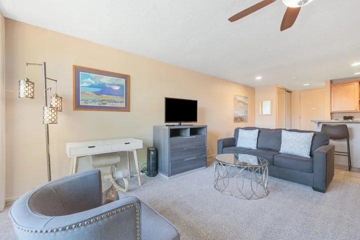 17. 13-web-or-mls-8M4A7691