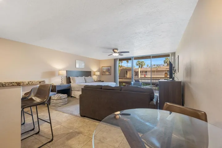 14. 22-web-or-mls-8M4A7651