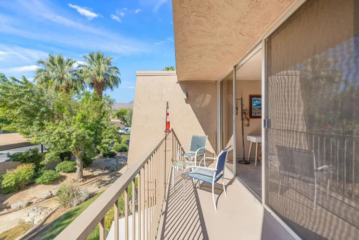 20. 43-web-or-mls-8M4A7289