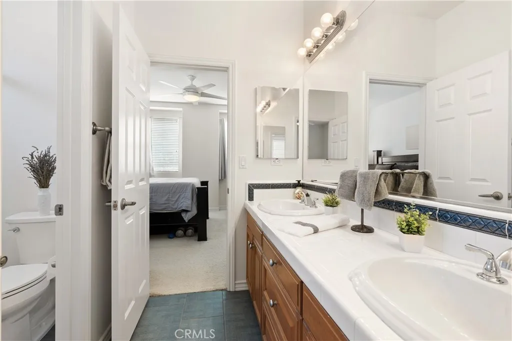 Jack & Jill Bathroom