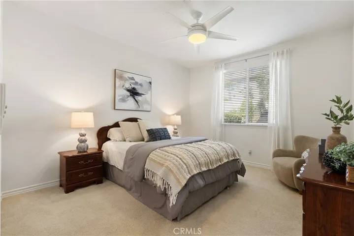 Downstairs Ensuite Bedroom