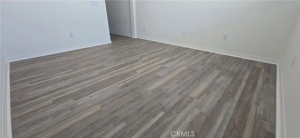 New laminate flooring. Primary bedroom