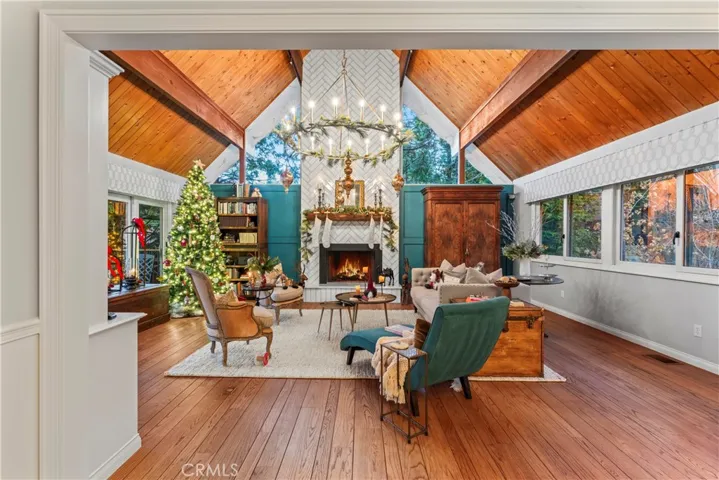 Main level living room