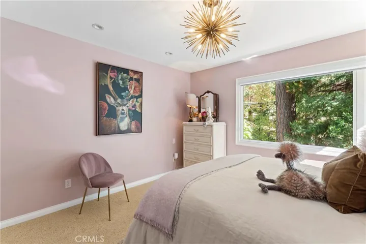Main level guest bedroom