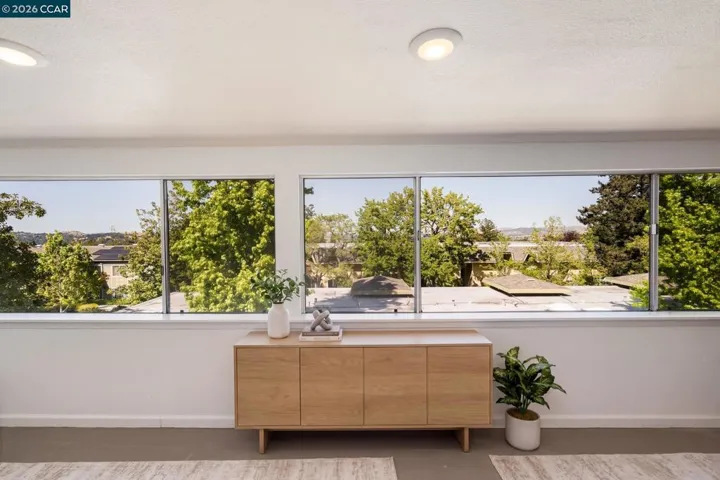 1909 Skycrest Dr 5, Walnut Creek, California 94595
