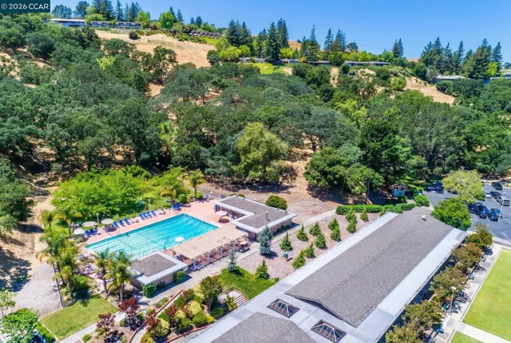 1909 Skycrest Dr 5, Walnut Creek, California 94595