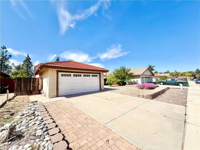 25268 Shadescale Drive, Murrieta, California 92563