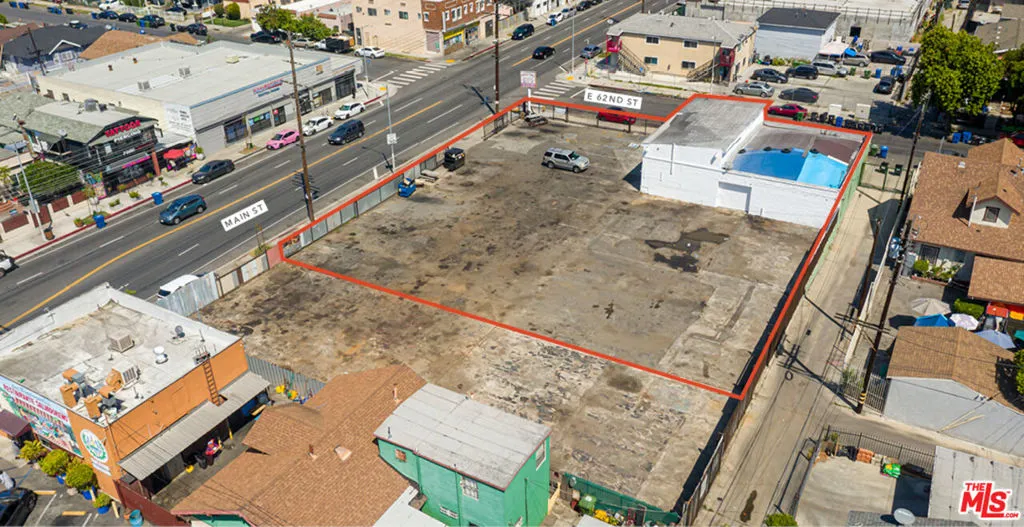 110 E 62nd Street, Los Angeles, California 90003 — photo 4