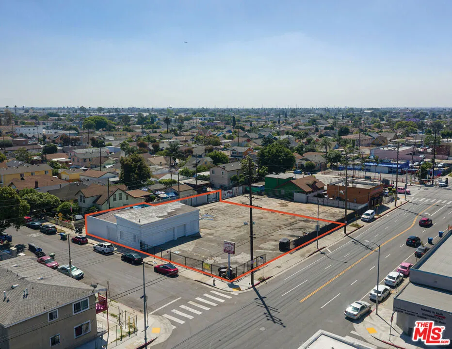 110 E 62nd St