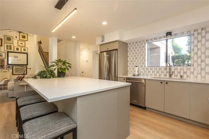 210 Via San Blas, San Luis Obispo, California 93401