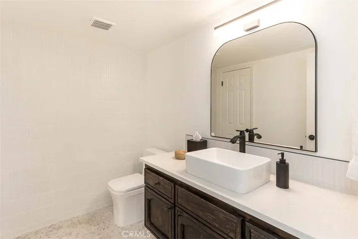 210 Via San Blas, San Luis Obispo, California 93401