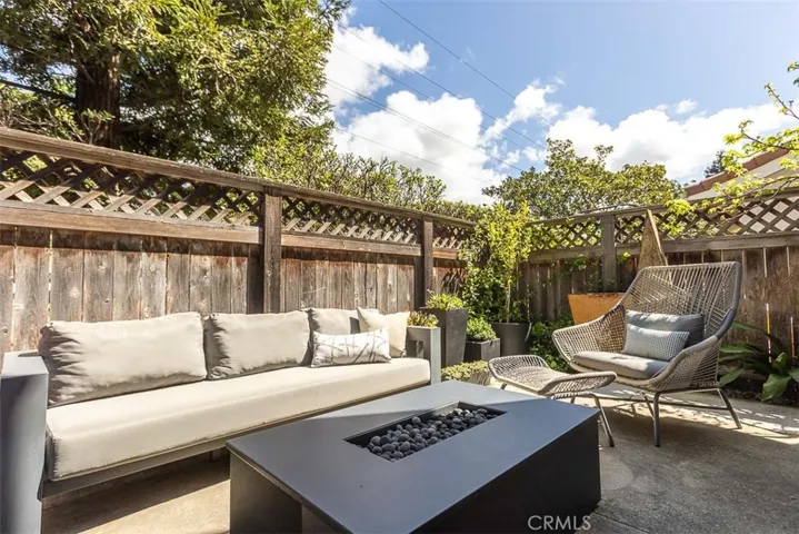 210 Via San Blas, San Luis Obispo, California 93401
