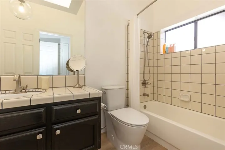 210 Via San Blas, San Luis Obispo, California 93401