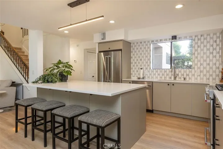 210 Via San Blas, San Luis Obispo, California 93401