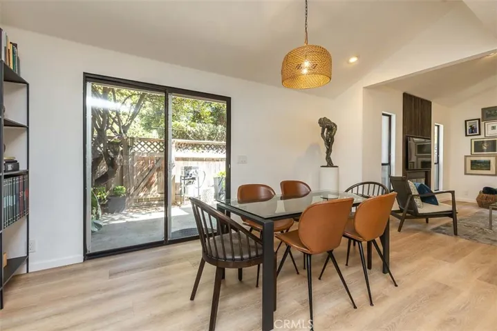 210 Via San Blas, San Luis Obispo, California 93401