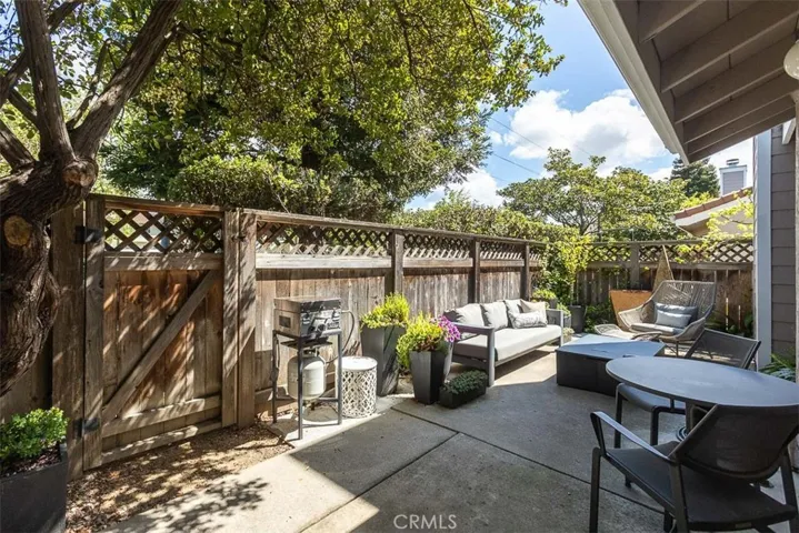 210 Via San Blas, San Luis Obispo, California 93401