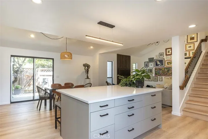 210 Via San Blas, San Luis Obispo, California 93401