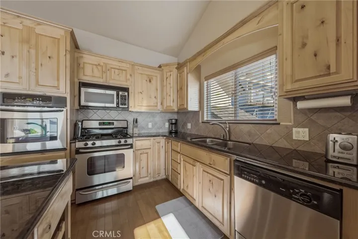 3790 Lakeshore, Lakeport, California 95453