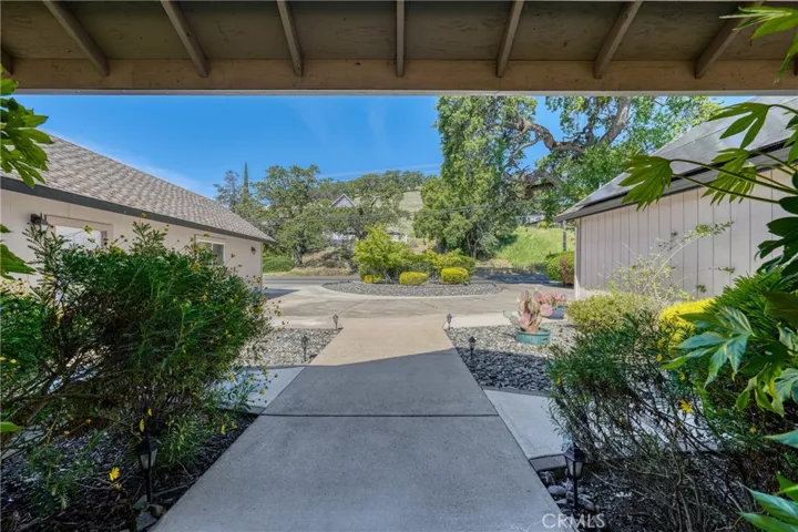 3790 Lakeshore, Lakeport, California 95453