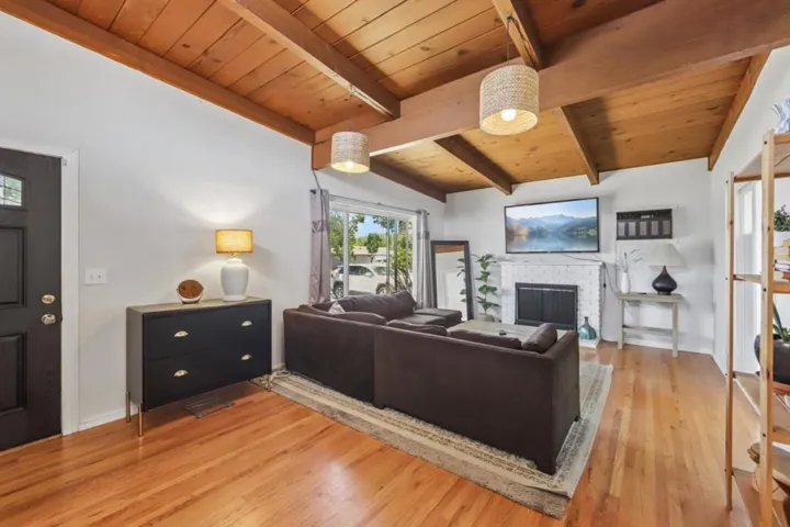 1223 Kiely Boulevard, Santa Clara, California 95051