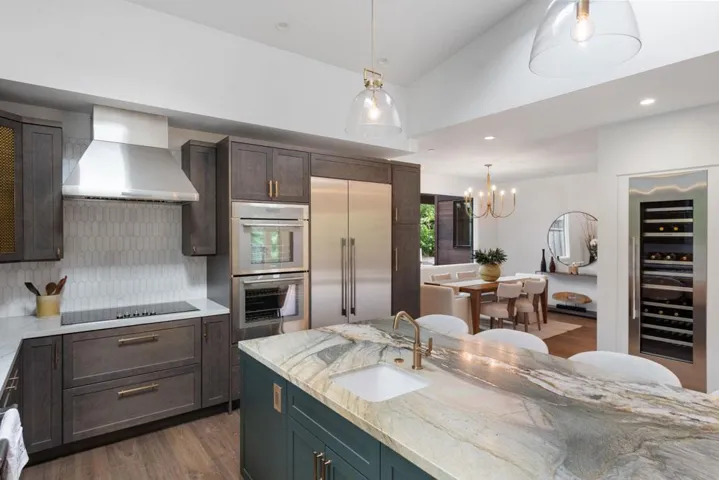 141 Lake Road, Portola Valley, California 94028