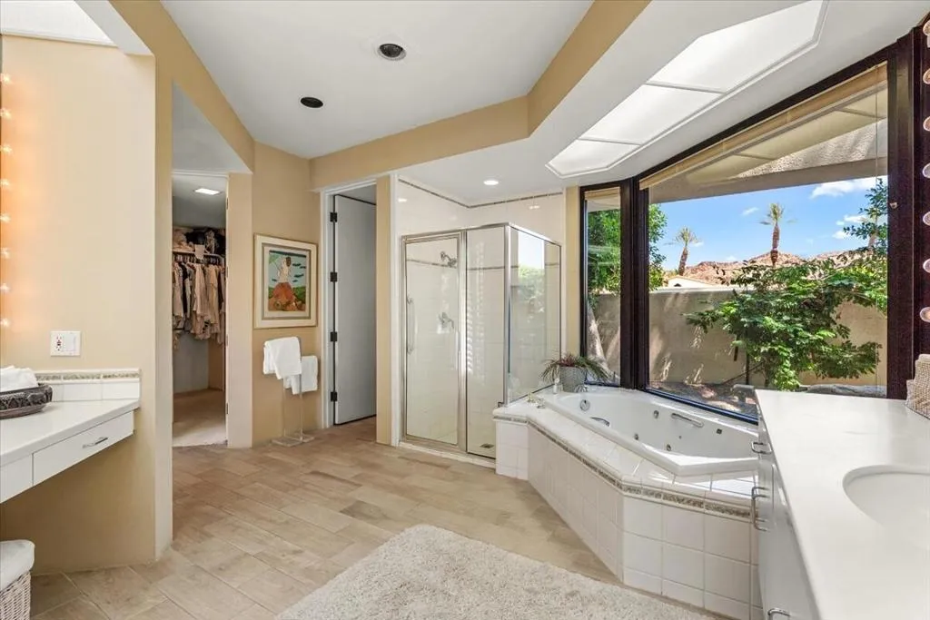 Garden tub